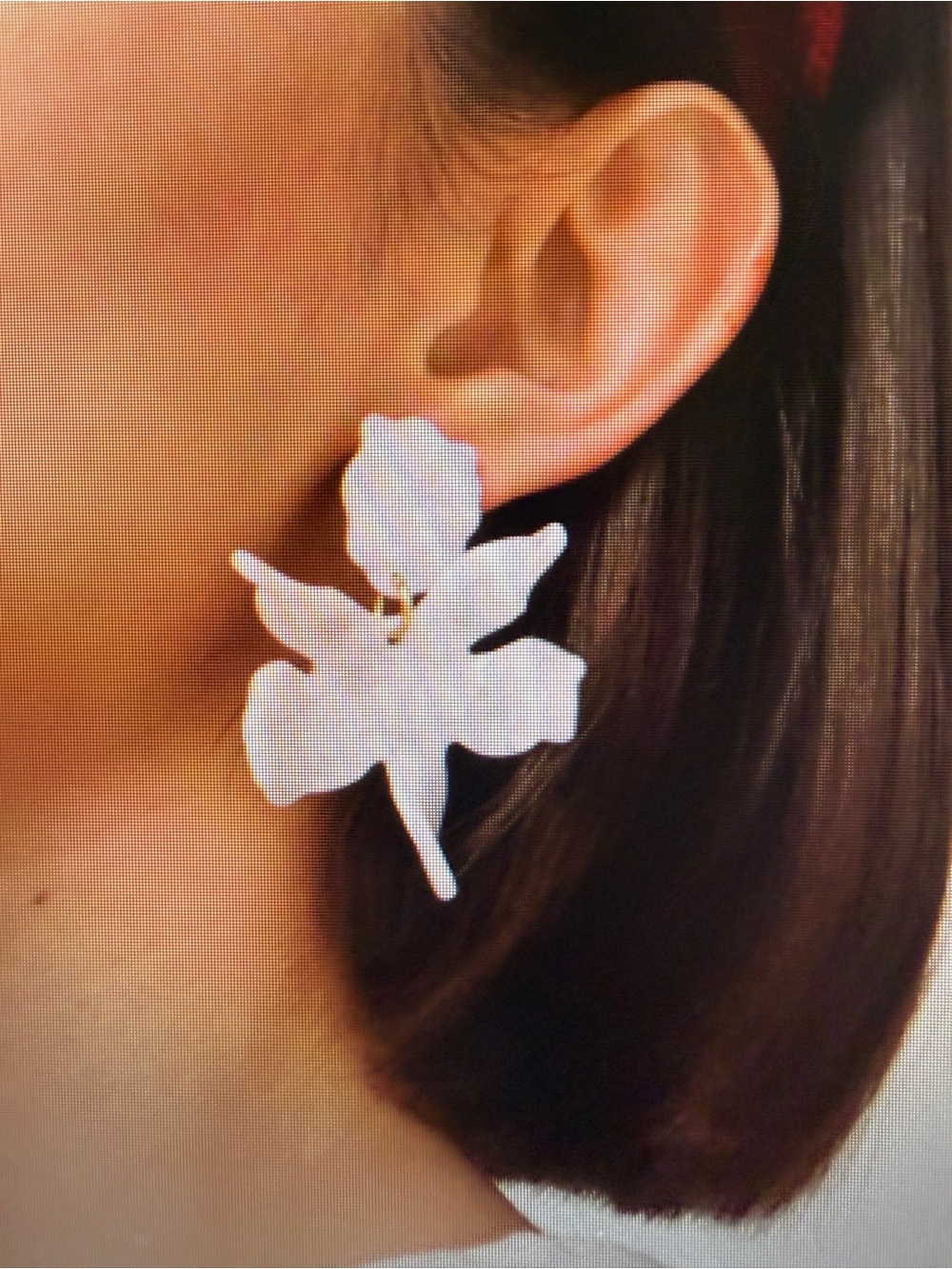NWT Lilly Pulitzer Lele Sadoughi Mother of Pearl Earrings - Picture 2 of 3